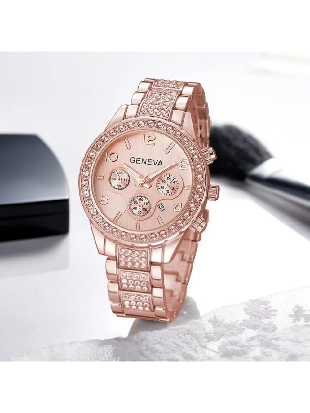 Luxury Unisex Crystal Diamond Quartz Watch - Rose Gold & Silver Elegant
